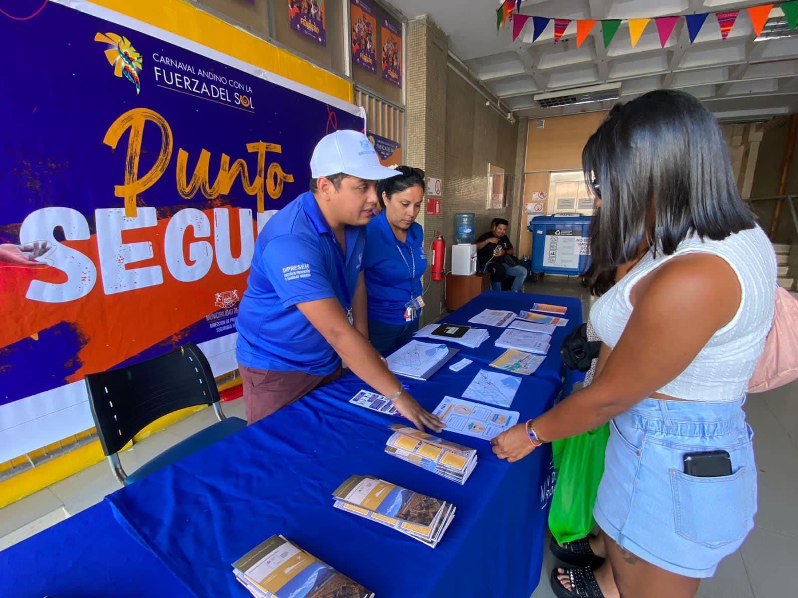 Puntos Seguros del Carnaval asistieron a un centenar de personas durante el evento